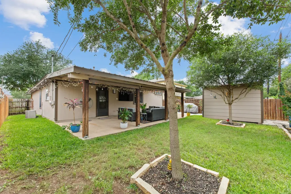6756 Broad Brook Drive Austin TX 78747