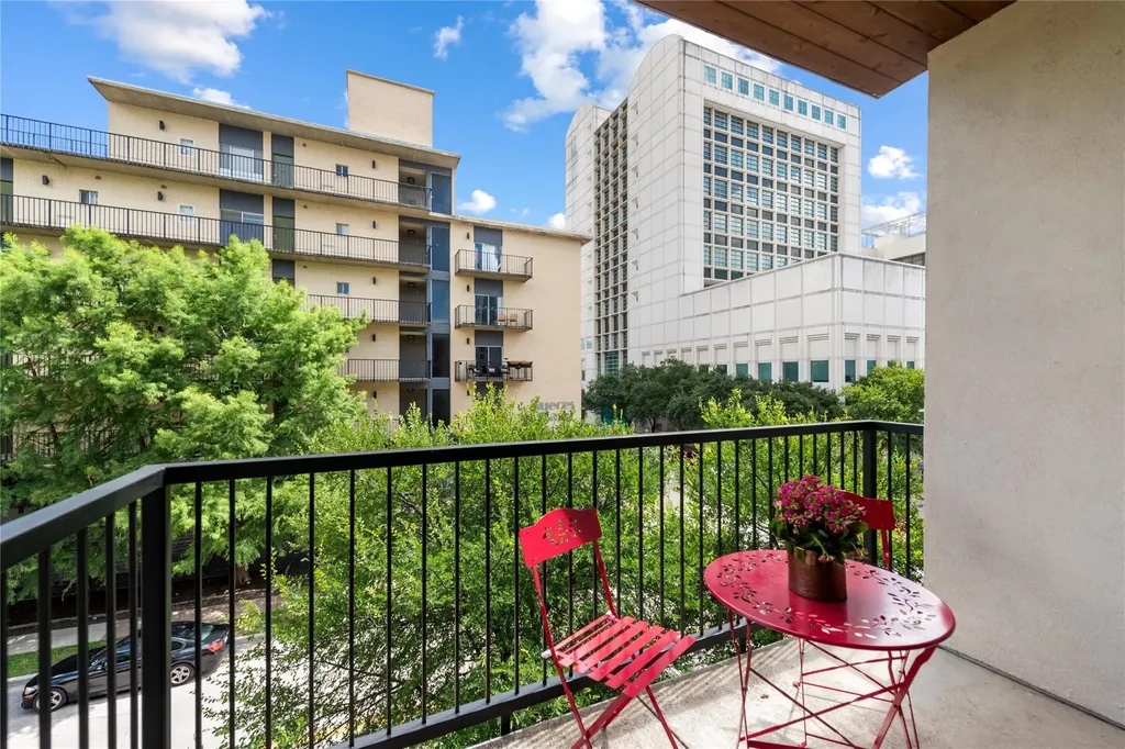 908 Nueces Street Austin TX 78701