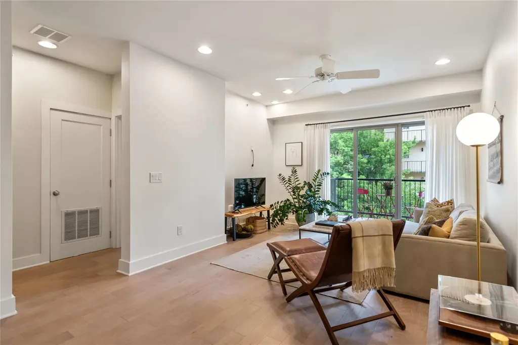 908 Nueces Street Austin TX 78701