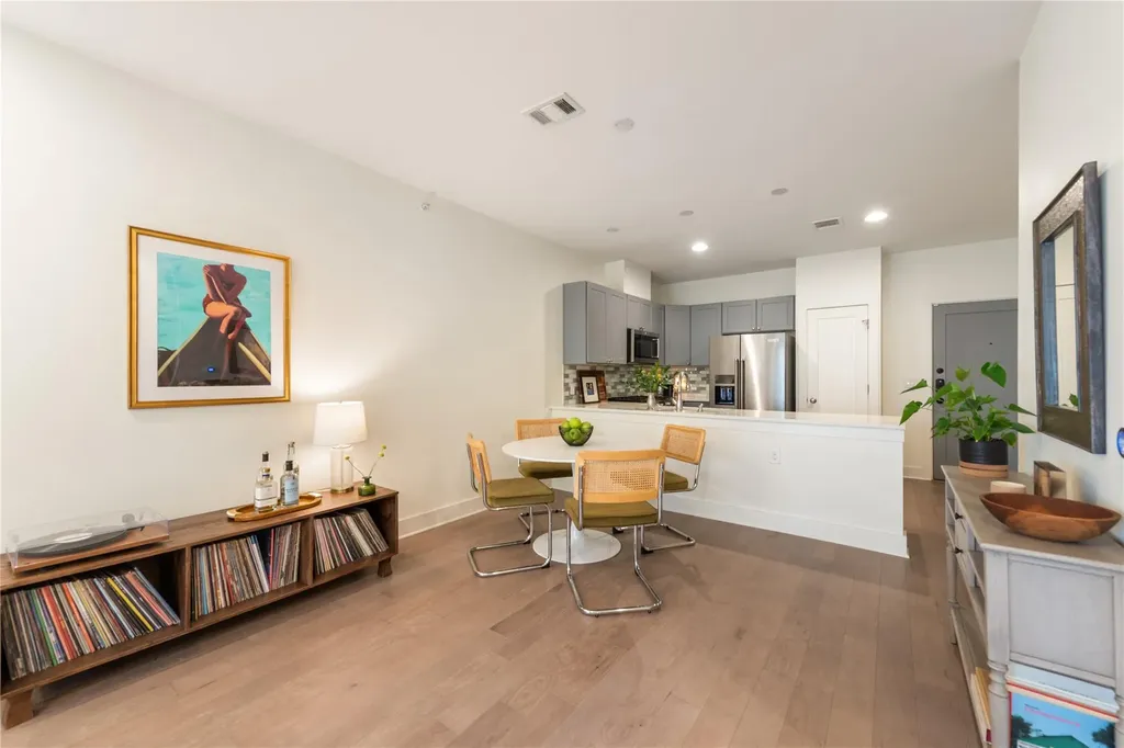 908 Nueces Street Austin TX 78701