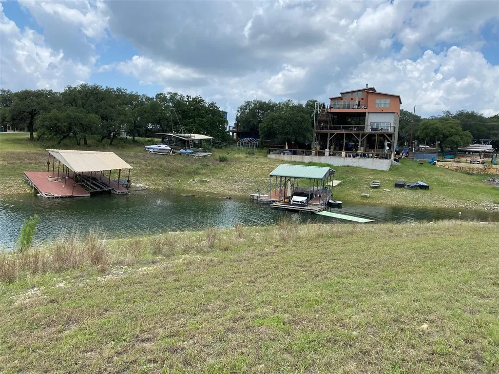 1300 Gold Lane Lago Vista TX 78645
