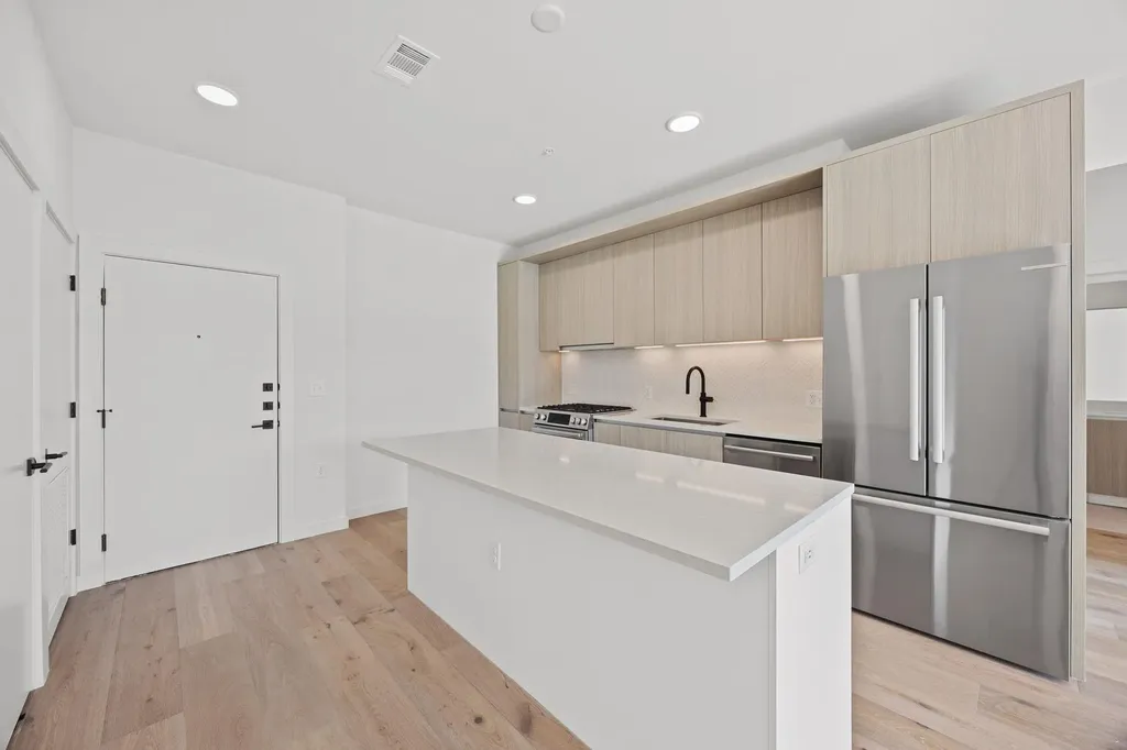 2209 S 1st Street Austin TX 78704
