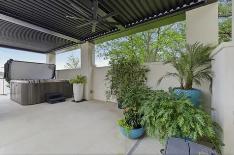 136 S Shorewood Drive Granite Shoals TX 78654