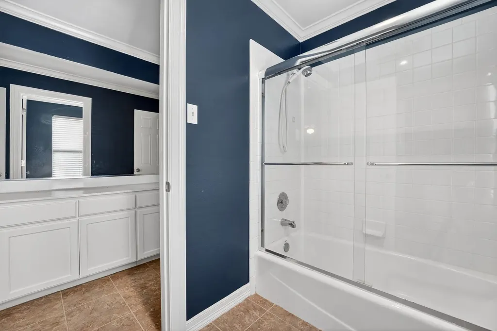 4010 Long Champ Drive Austin TX 78746