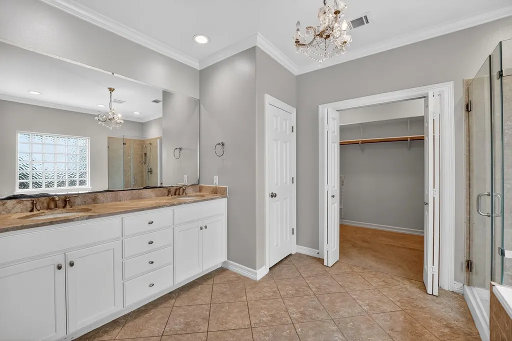 4010 Long Champ Drive Austin TX 78746