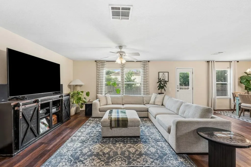 5721 Abby Ann Lane Austin TX 78747