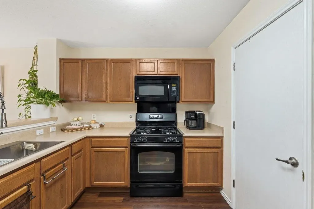 5721 Abby Ann Lane Austin TX 78747