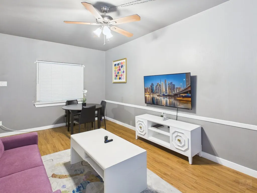 3008 Cedar Street Austin TX 78705