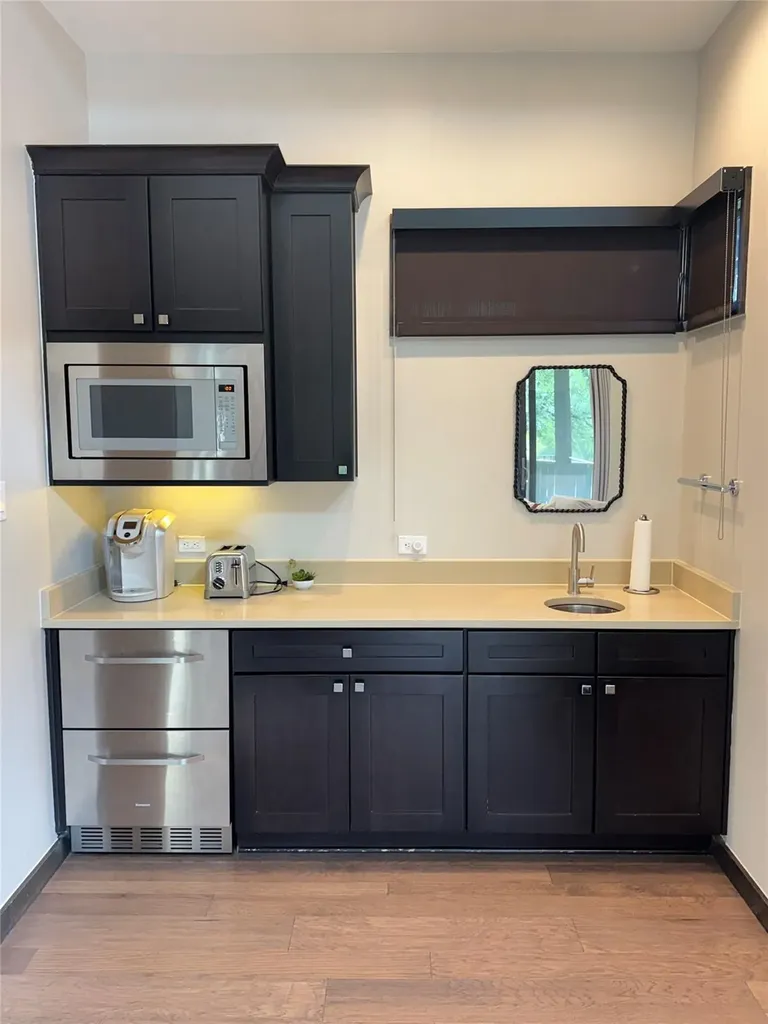 2113 Barbaro Way Spicewood TX 78669