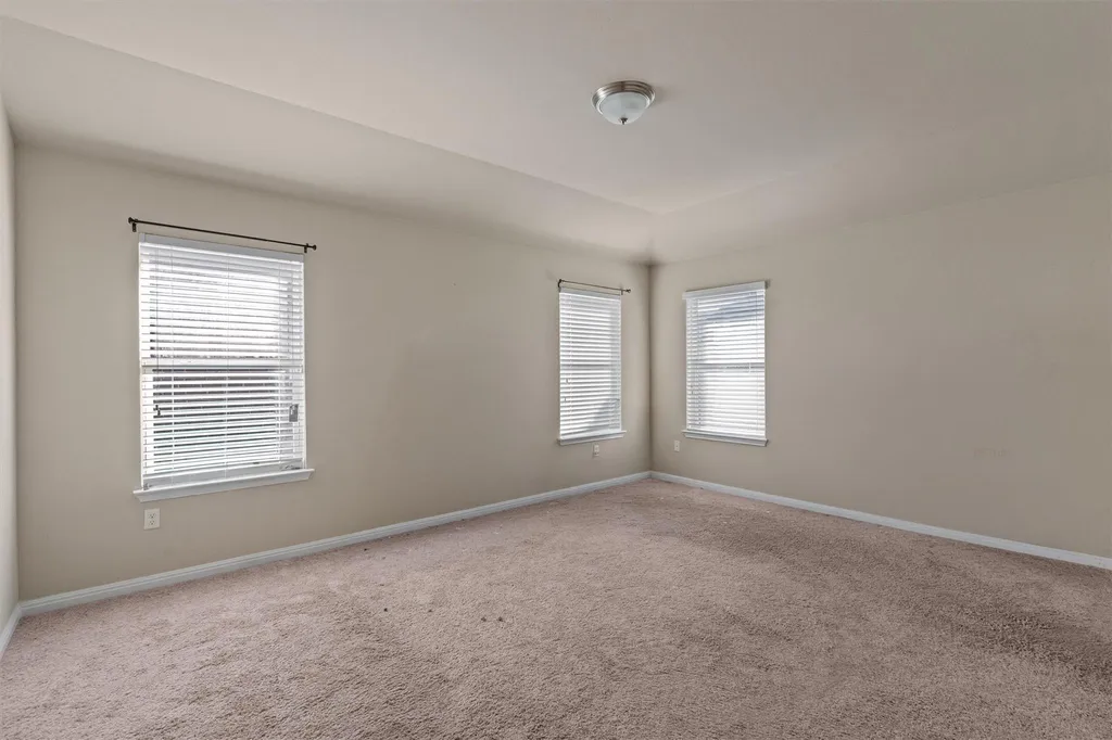 13729 Bauhaus Bend Pflugerville TX 78660