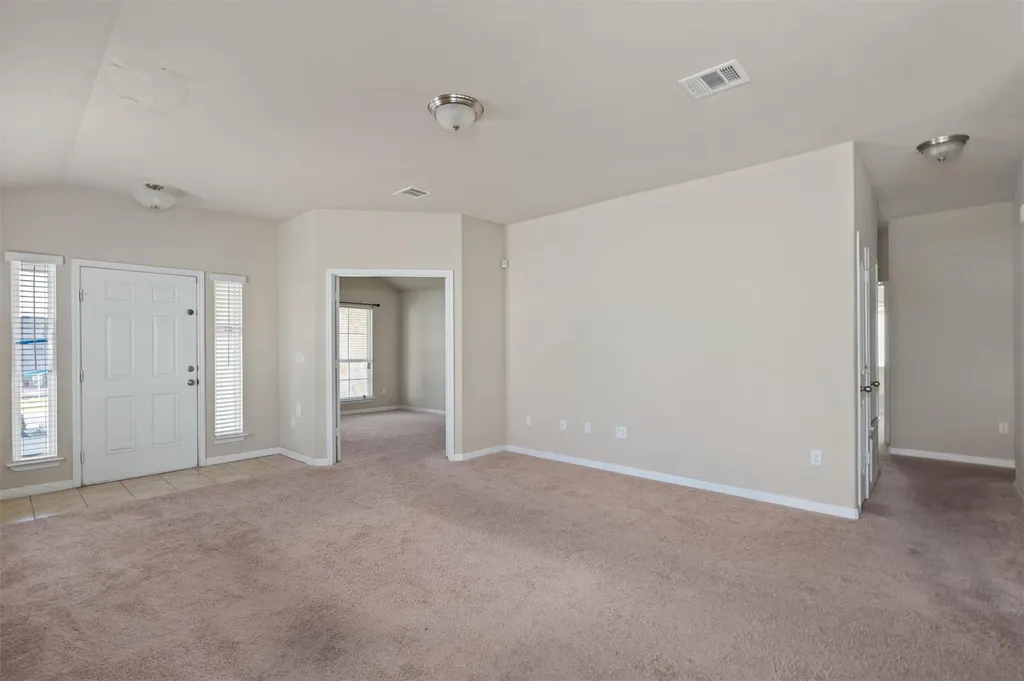13729 Bauhaus Bend Pflugerville TX 78660