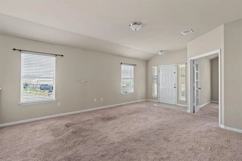 13729 Bauhaus Bend Pflugerville TX 78660