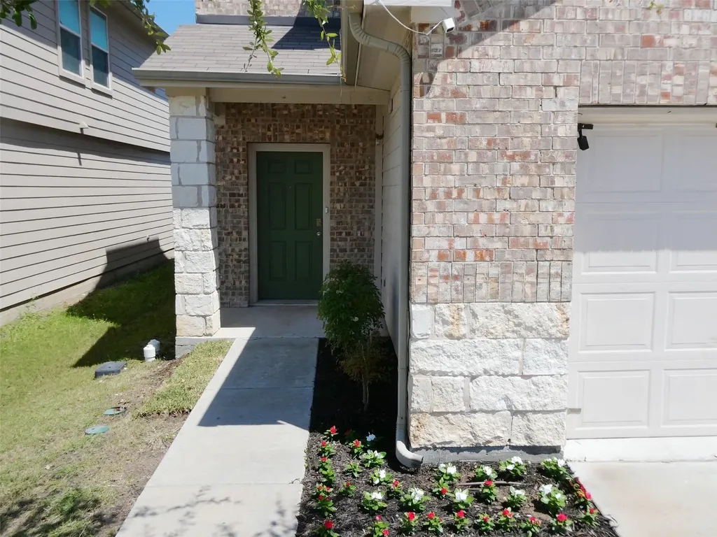 15003 Shalestone Way Manor TX 78653