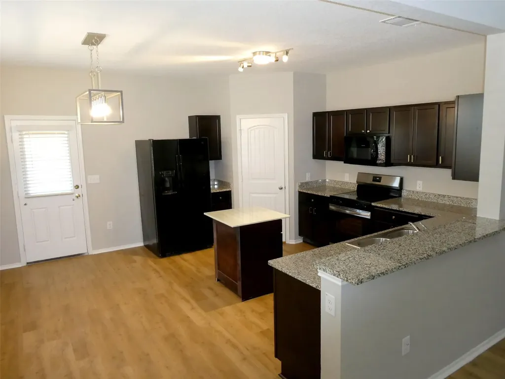 15003 Shalestone Way Manor TX 78653
