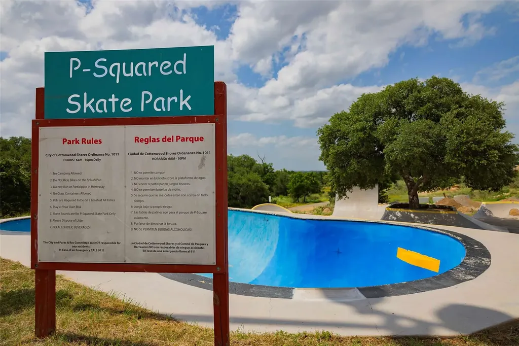639 Magnolia Lane Cottonwood Shores TX 78657