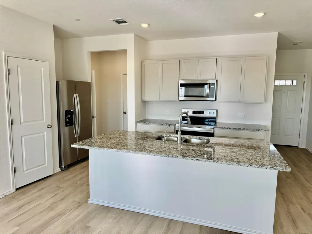 12813 Summer Village Drive Buda TX 78610