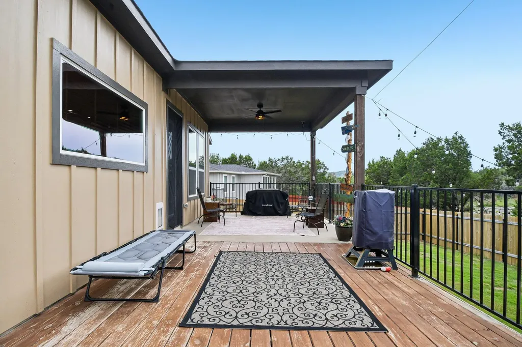 21422 Santa Rosa Avenue Lago Vista TX 78645