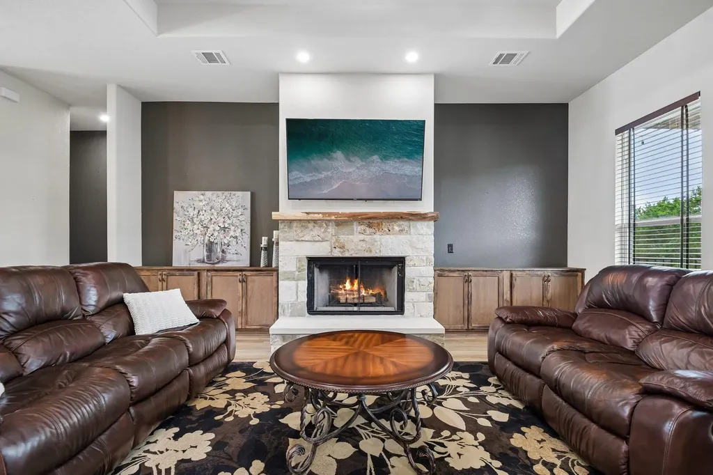 21422 Santa Rosa Avenue Lago Vista TX 78645