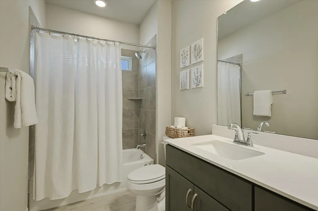 11504 Comano Drive Austin TX 78747