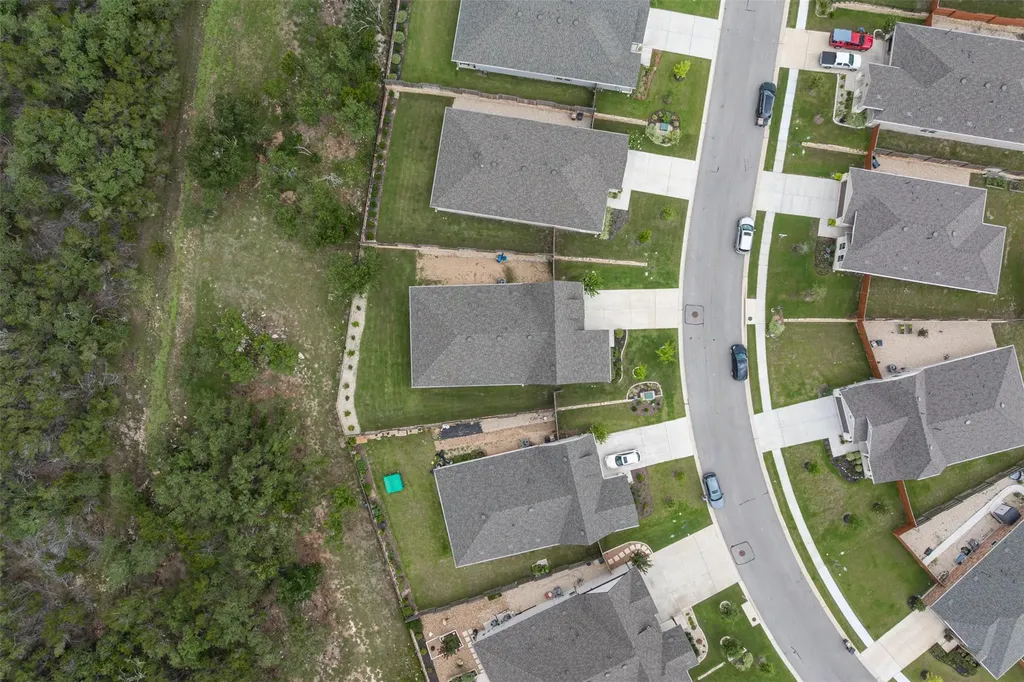 293 Barnhill Loop Dripping Springs TX 78620