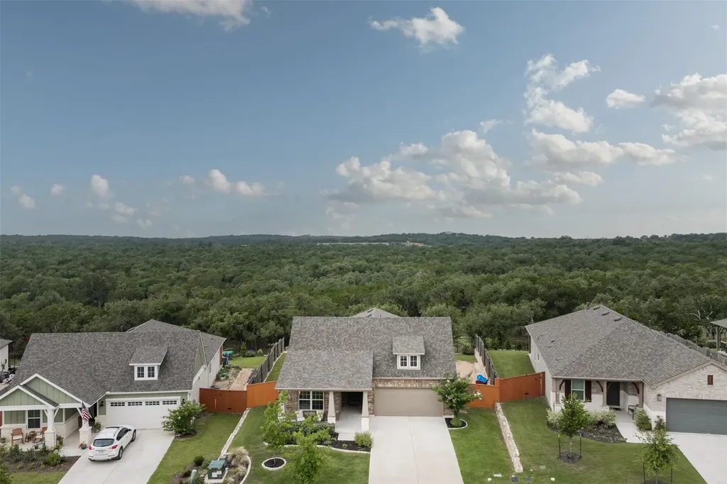 293 Barnhill Loop Dripping Springs TX 78620