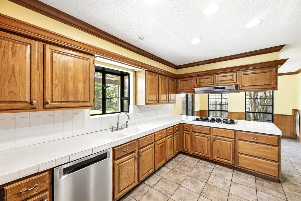 12113 Black Angus Drive Austin TX 78727