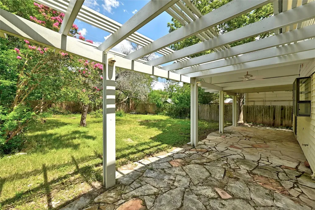 12113 Black Angus Drive Austin TX 78727