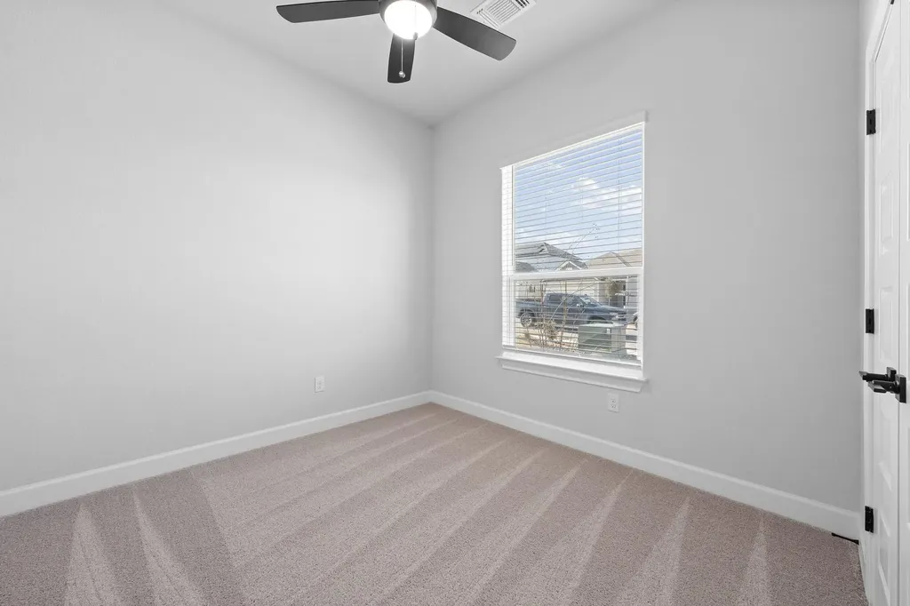 9704 Gladsome Path Manor TX 78653