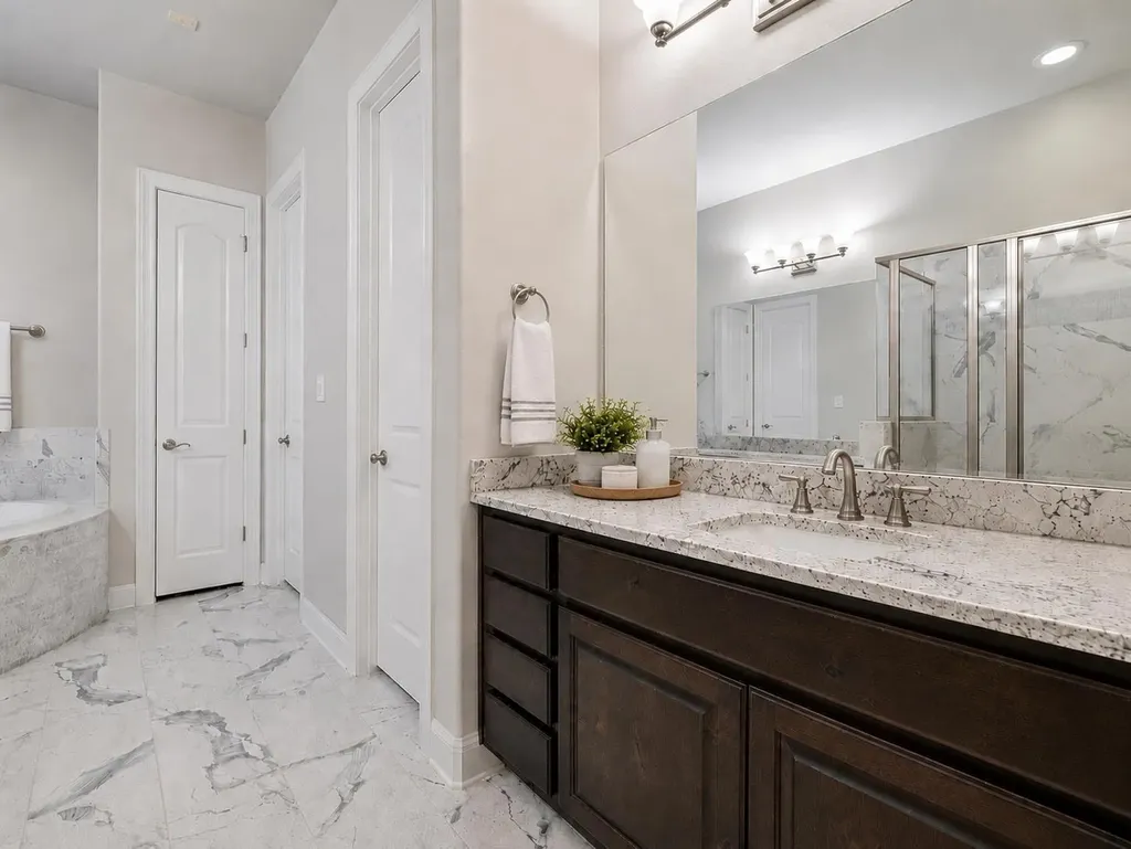 3417 Flat Iron Court Leander TX 78641