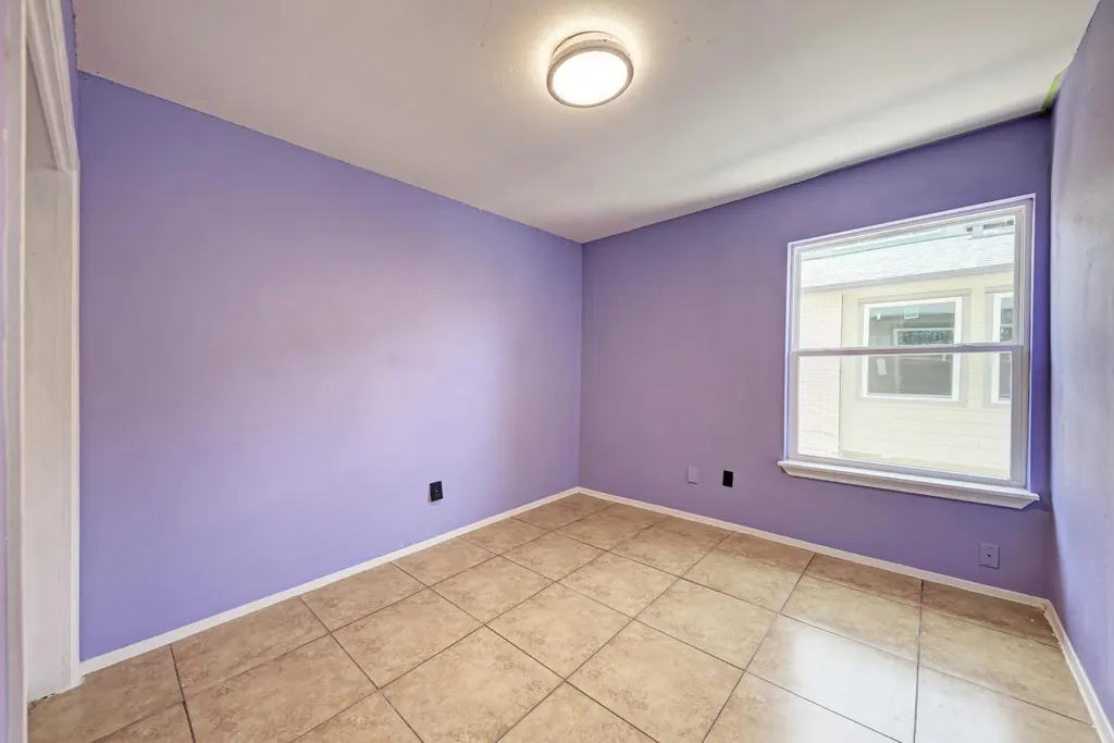 2124 Burton Drive Austin TX 78741