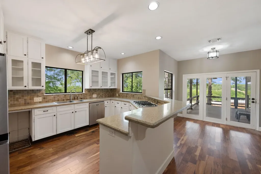330 County Road 166 Georgetown TX 78626