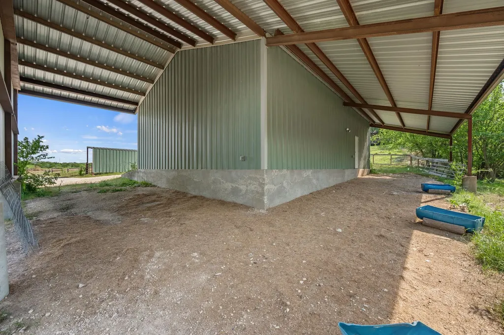 330 County Road 166 Georgetown TX 78626
