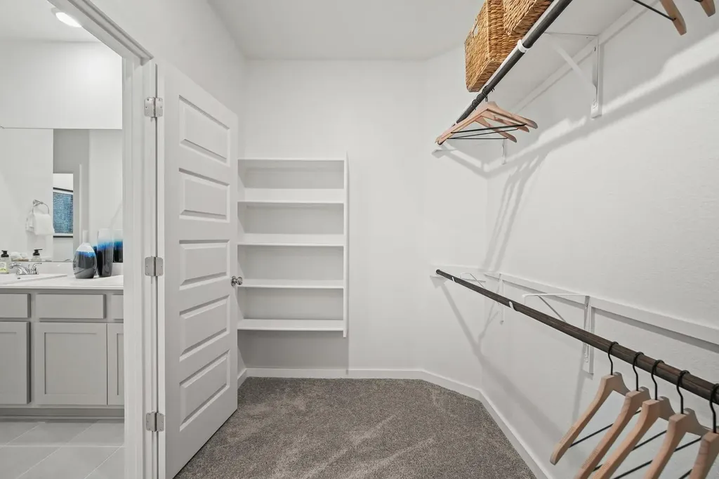 220 Hornet Street Elgin TX 78621