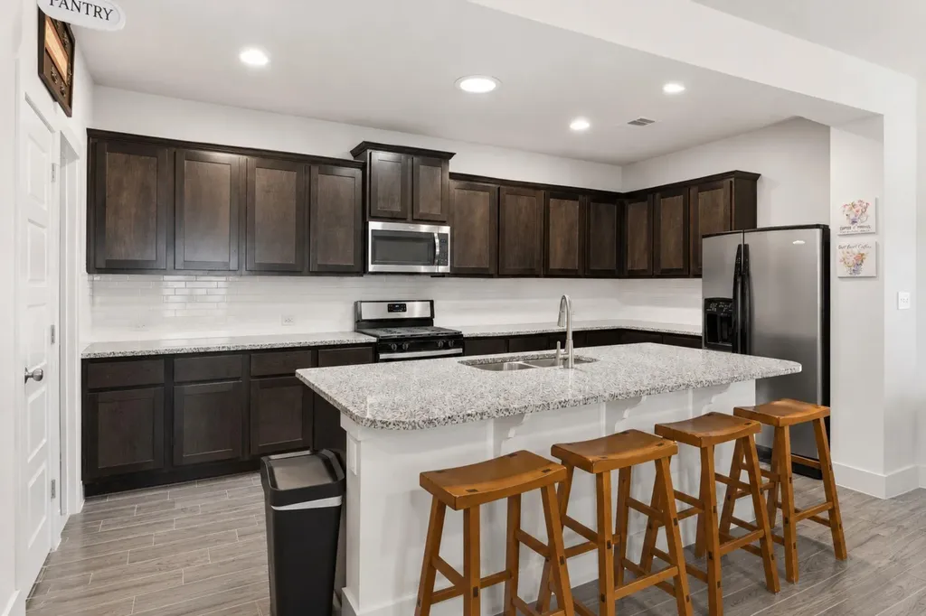 3543 Pauling Loop Round Rock TX 78665