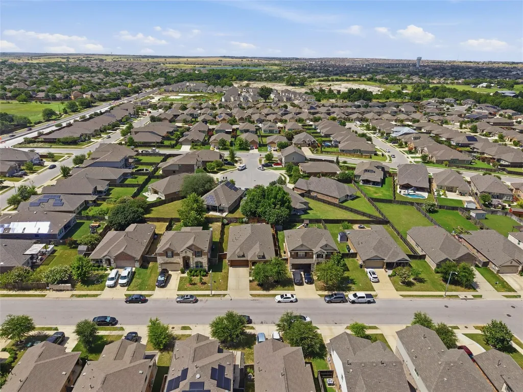 3543 Pauling Loop Round Rock TX 78665