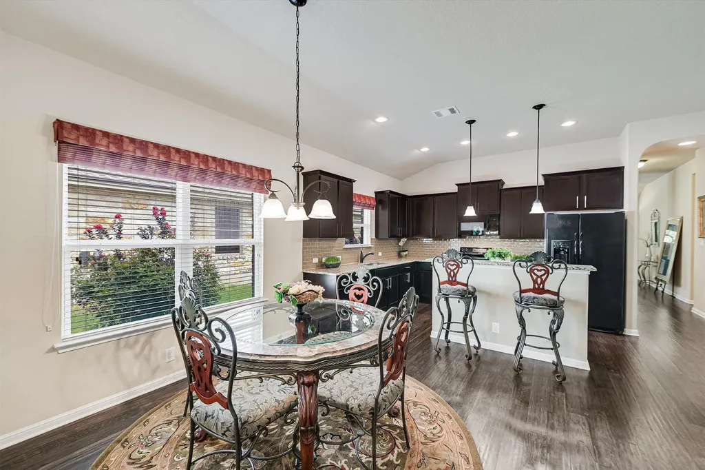 808 Walnut Canyon Boulevard Pflugerville TX 78660