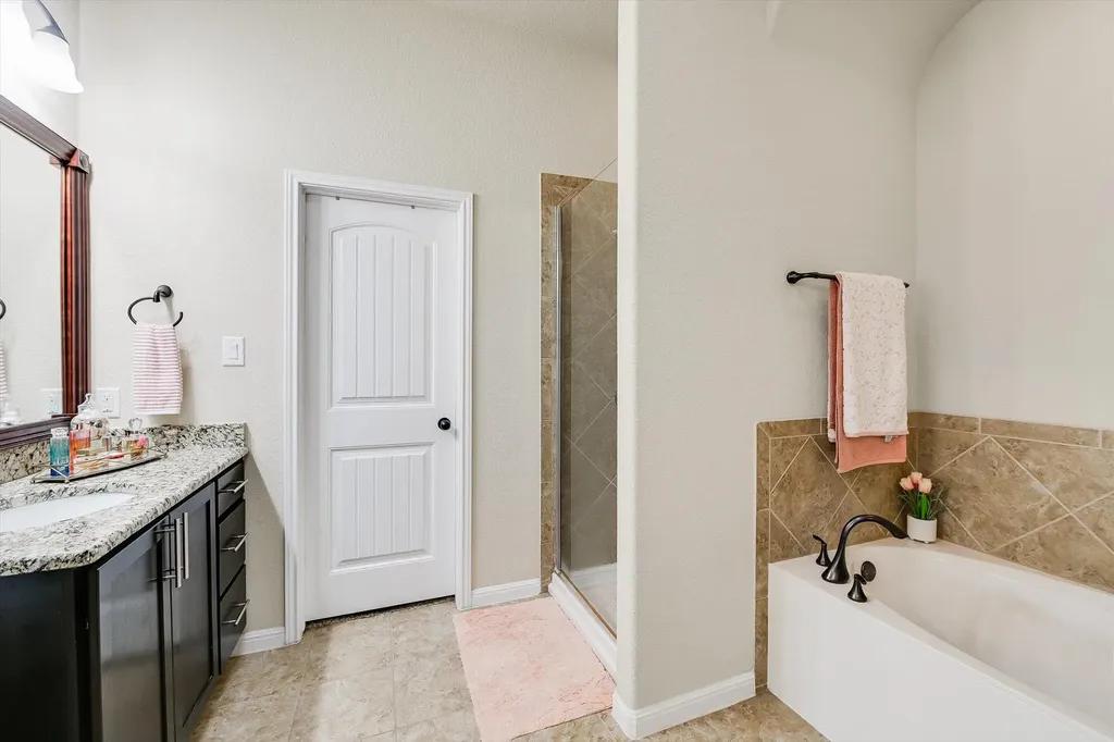 808 Walnut Canyon Boulevard Pflugerville TX 78660