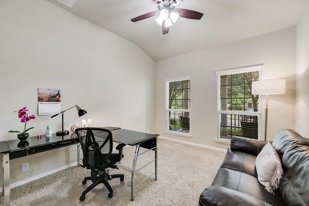 808 Walnut Canyon Boulevard Pflugerville TX 78660