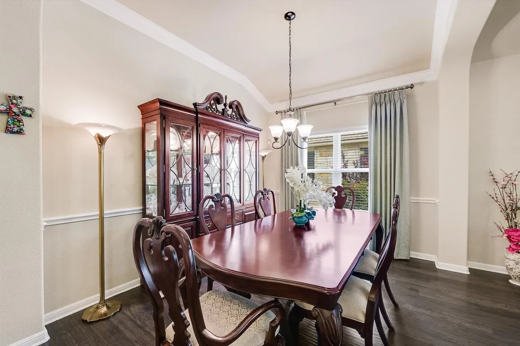 808 Walnut Canyon Boulevard Pflugerville TX 78660