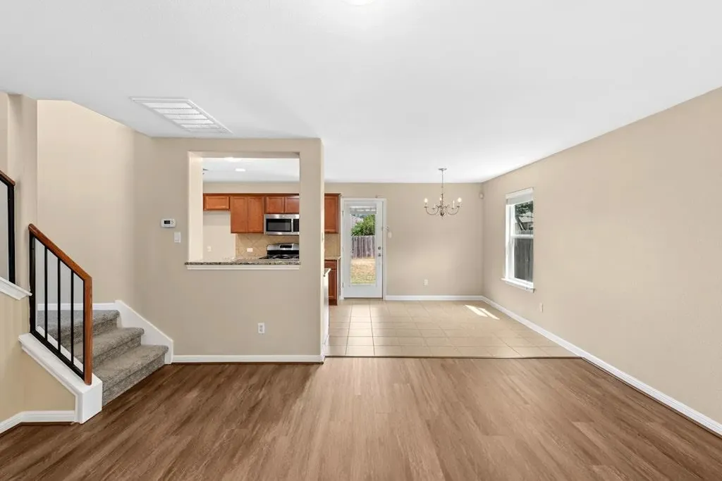 458 Nottingham Loop Kyle TX 78640
