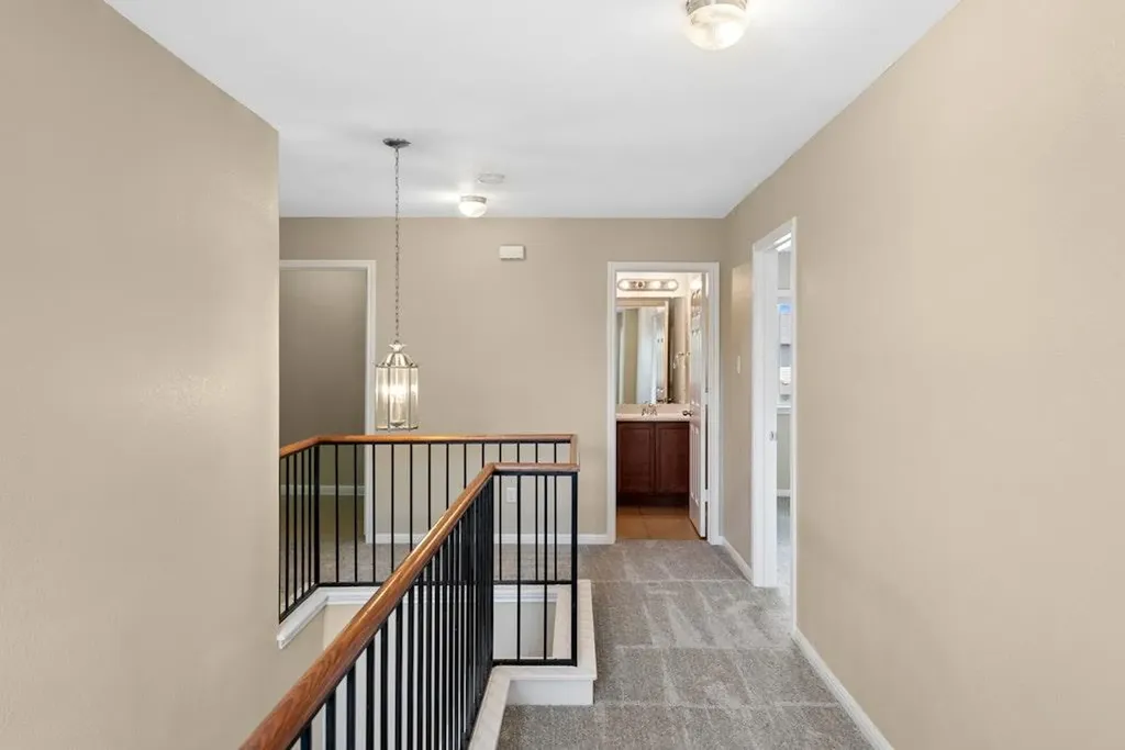 458 Nottingham Loop Kyle TX 78640