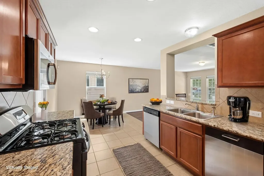 458 Nottingham Loop Kyle TX 78640