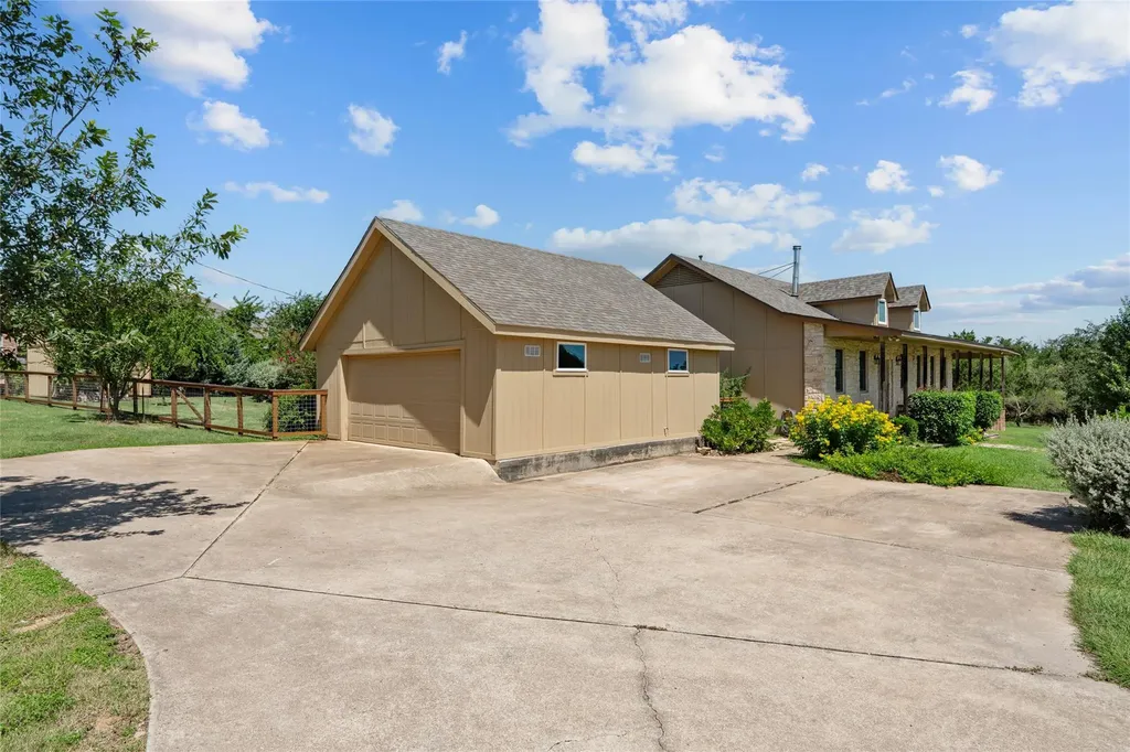 221 Chaparral Road Georgetown TX 78628