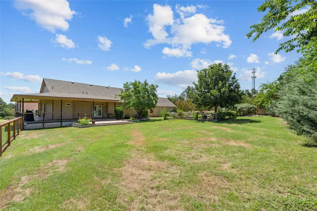 221 Chaparral Road Georgetown TX 78628