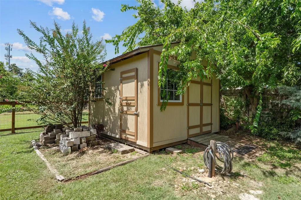 221 Chaparral Road Georgetown TX 78628