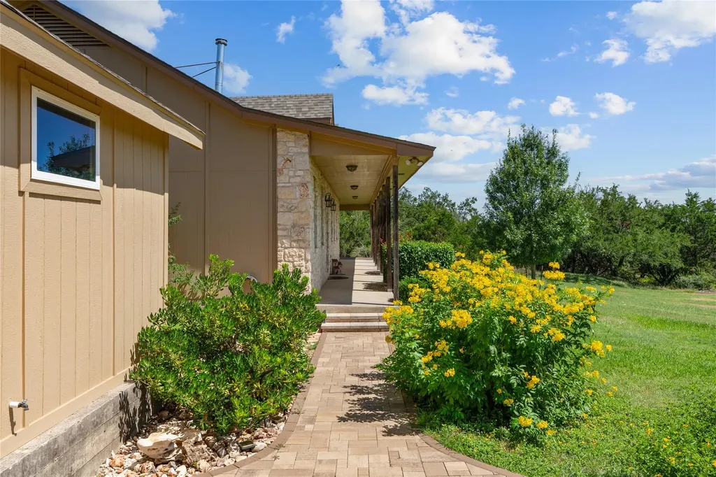 221 Chaparral Road Georgetown TX 78628