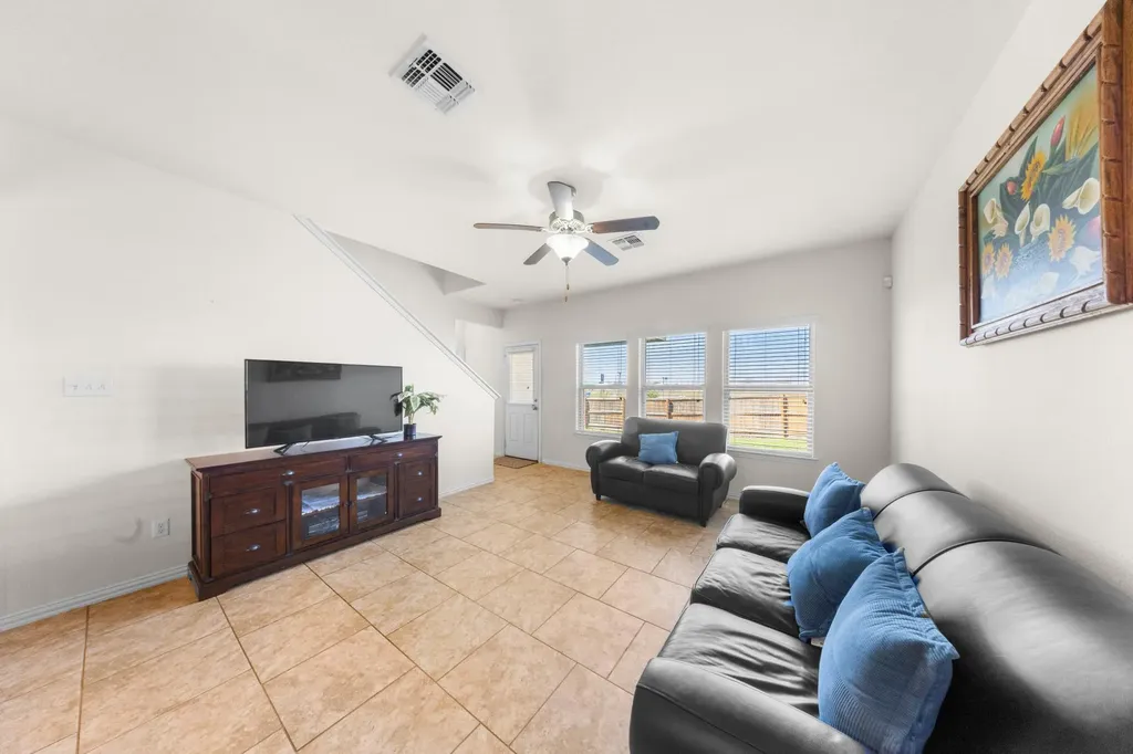 209 Shale Circle Buda TX 78610