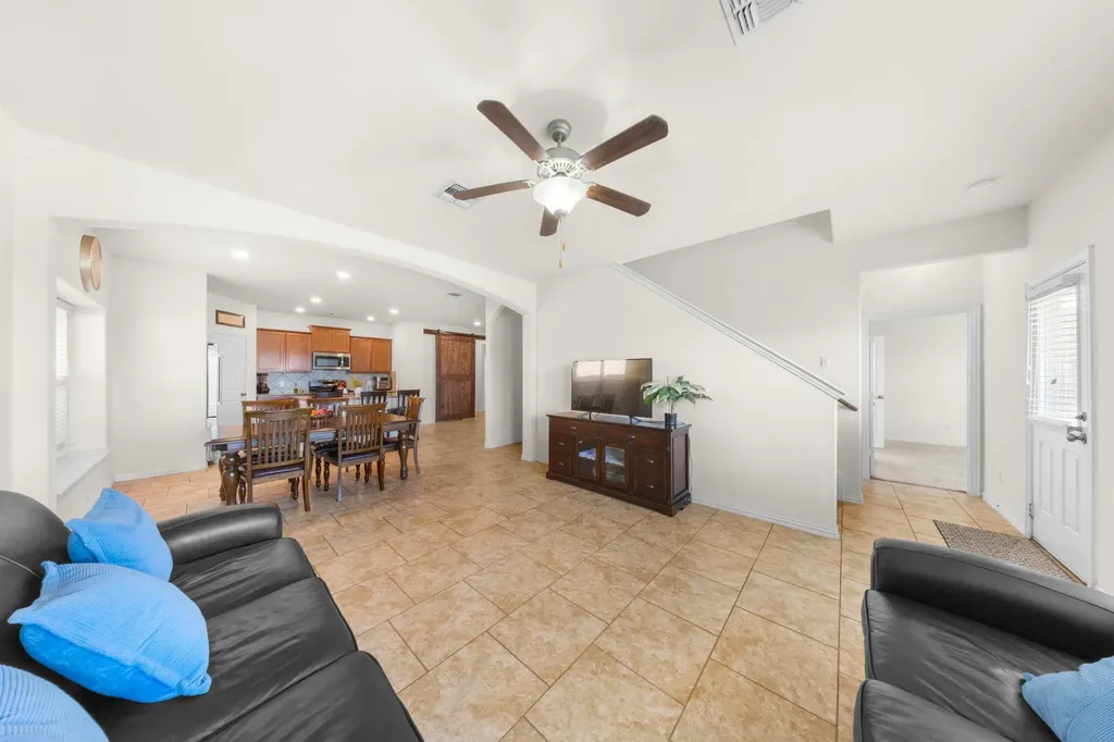 209 Shale Circle Buda TX 78610
