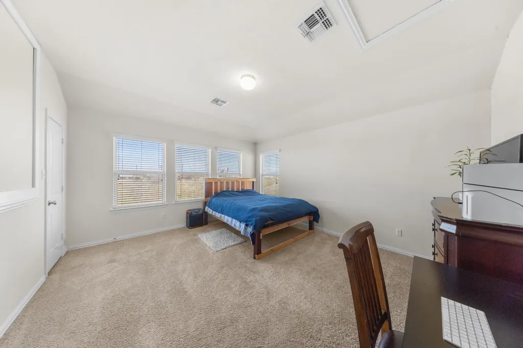 209 Shale Circle Buda TX 78610