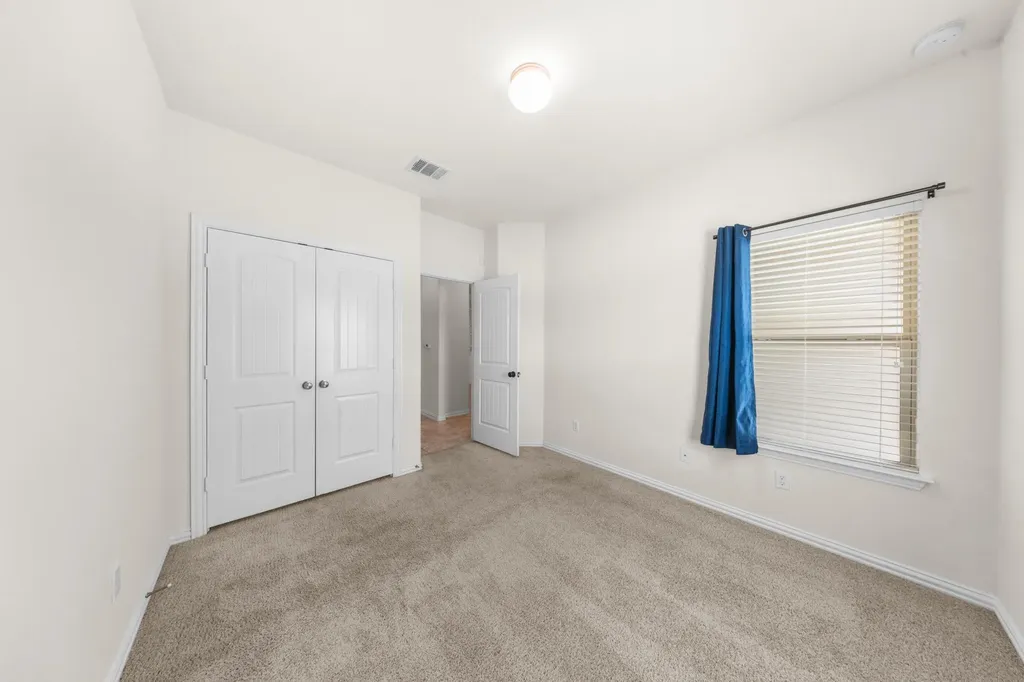 209 Shale Circle Buda TX 78610